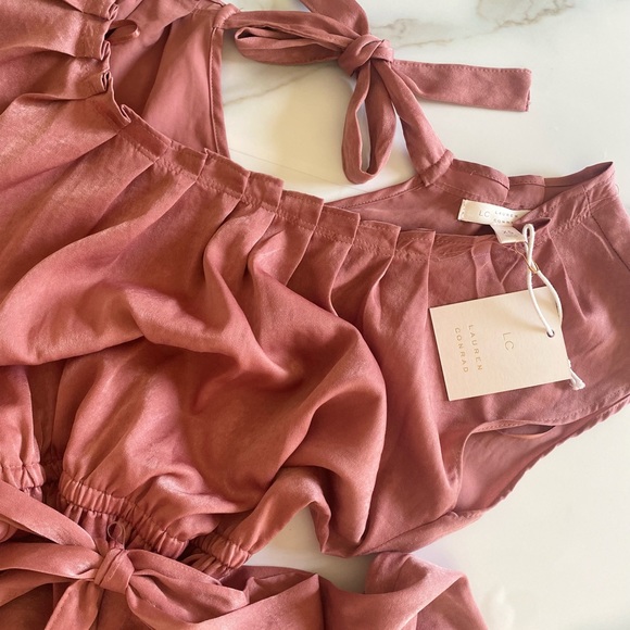 Lauren Conrad dress - Picture 3 of 4